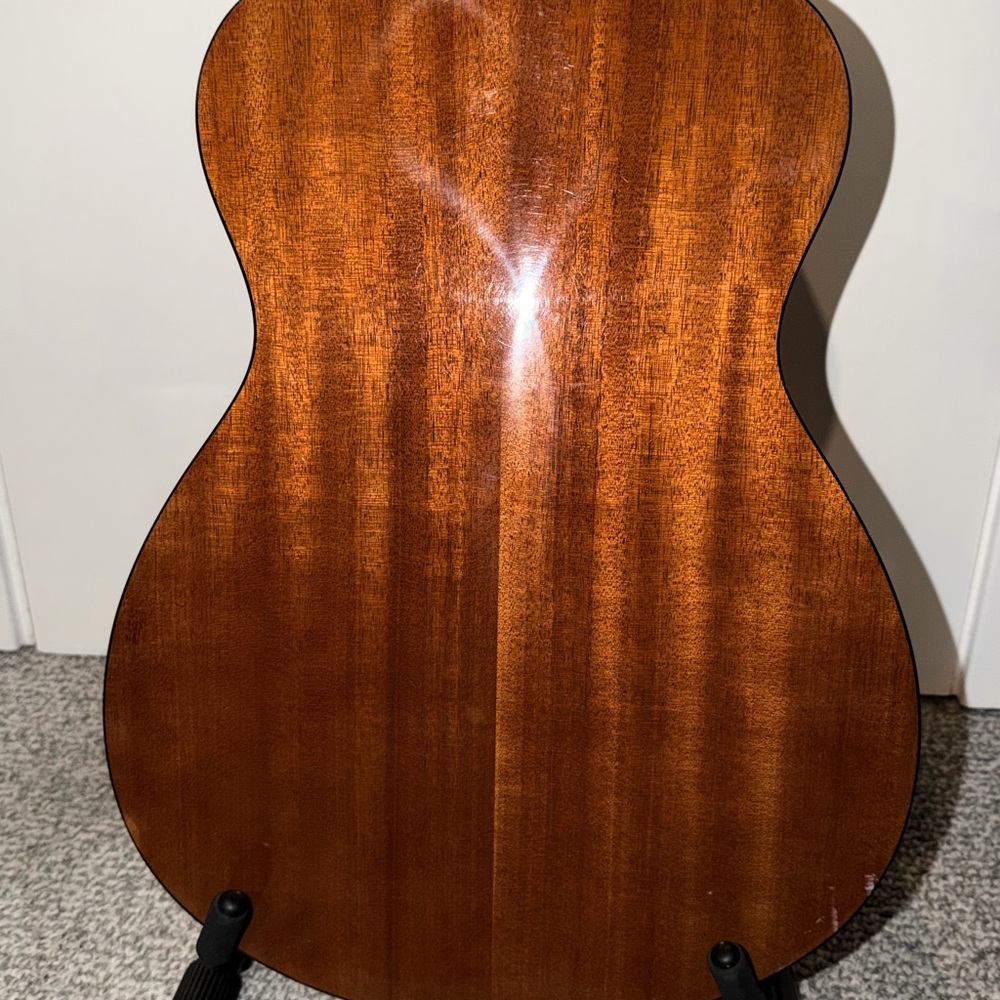 Yamaha FS700S Acoustic Guitar with Spruce Top - Picture 10 of 12